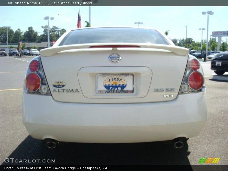 Satin White Pearl / Blond 2006 Nissan Altima 3.5 SE