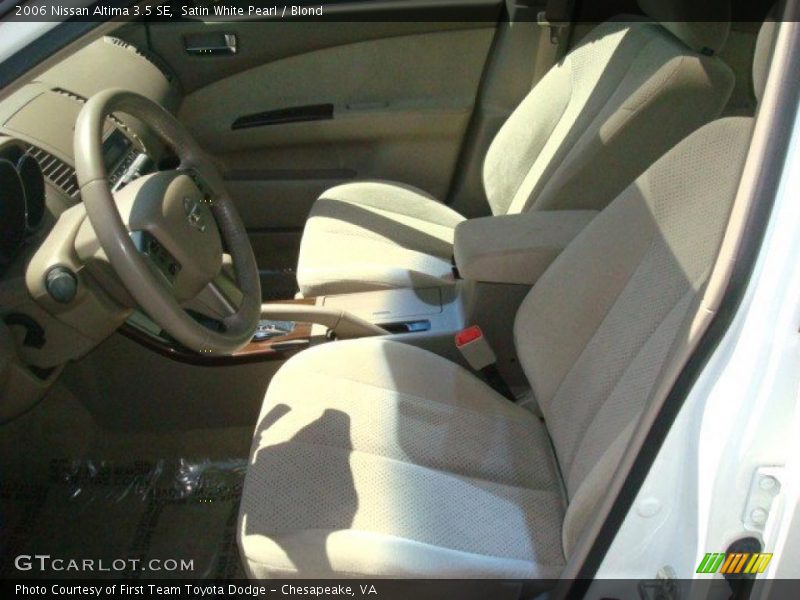 Satin White Pearl / Blond 2006 Nissan Altima 3.5 SE