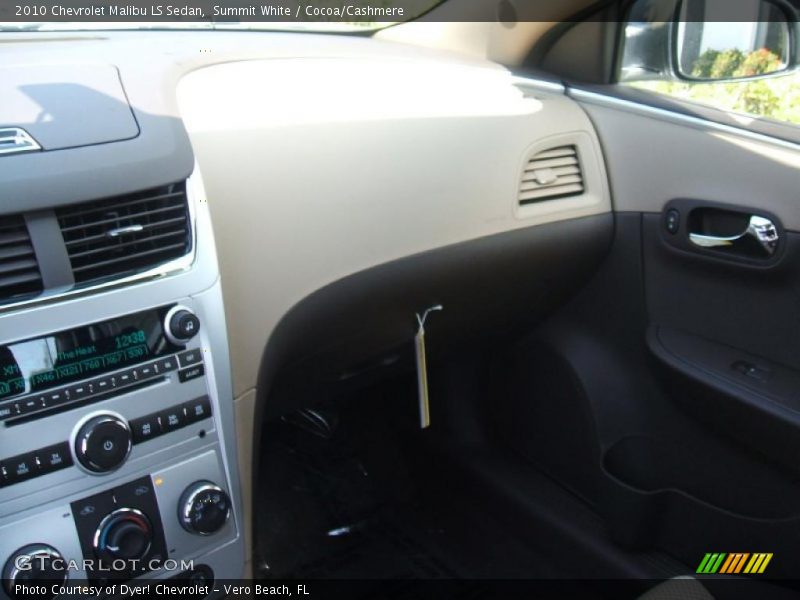 Summit White / Cocoa/Cashmere 2010 Chevrolet Malibu LS Sedan