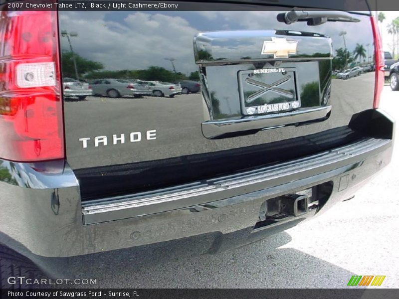 Black / Light Cashmere/Ebony 2007 Chevrolet Tahoe LTZ
