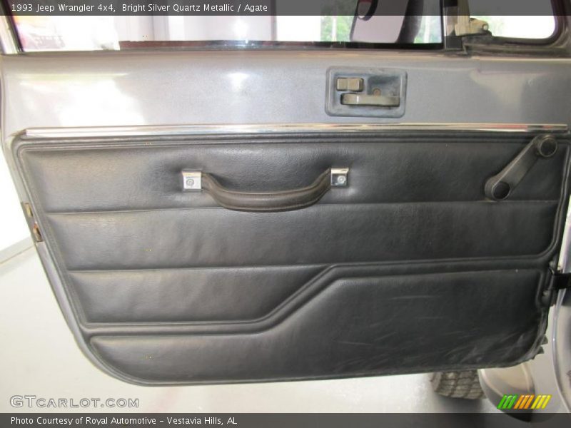 Bright Silver Quartz Metallic / Agate 1993 Jeep Wrangler 4x4