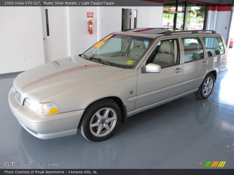 Mystic Silver Metallic / Light Taupe/Taupe 2000 Volvo V70 GLT