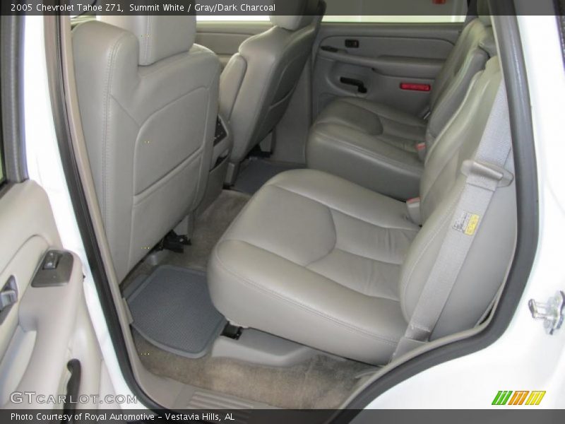 Summit White / Gray/Dark Charcoal 2005 Chevrolet Tahoe Z71