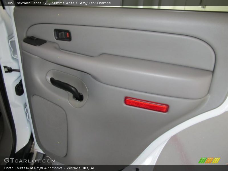 Summit White / Gray/Dark Charcoal 2005 Chevrolet Tahoe Z71