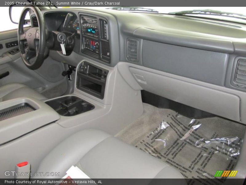 Summit White / Gray/Dark Charcoal 2005 Chevrolet Tahoe Z71