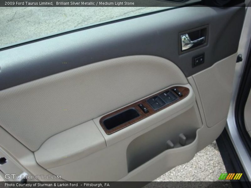 Brilliant Silver Metallic / Medium Light Stone 2009 Ford Taurus Limited