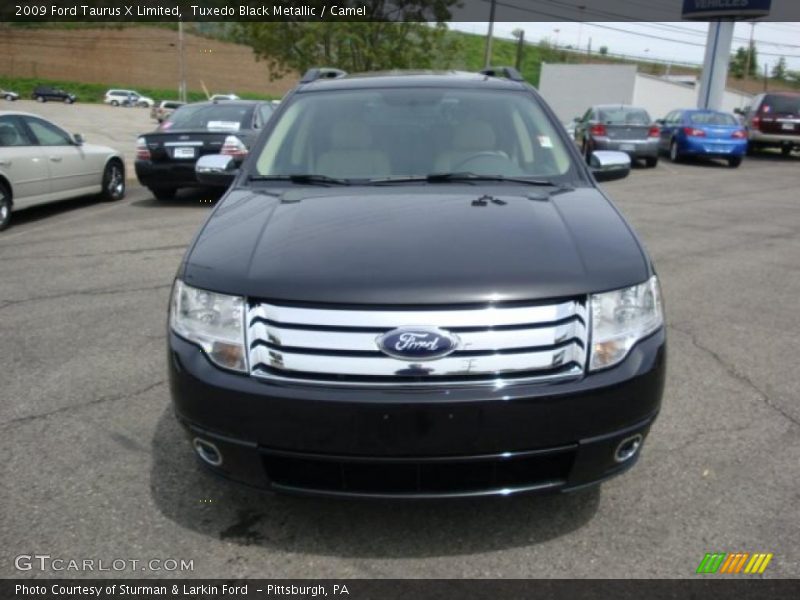 Tuxedo Black Metallic / Camel 2009 Ford Taurus X Limited
