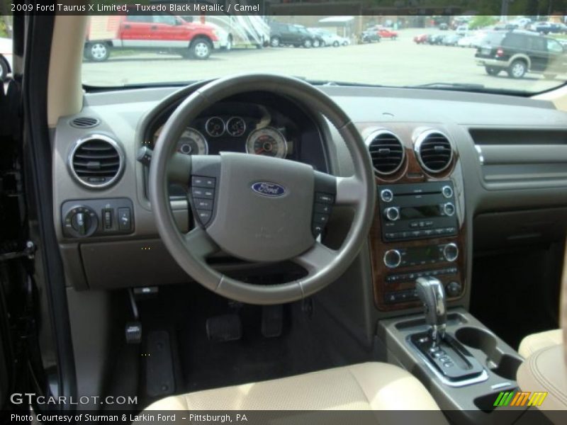 Tuxedo Black Metallic / Camel 2009 Ford Taurus X Limited