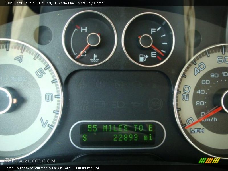 Tuxedo Black Metallic / Camel 2009 Ford Taurus X Limited