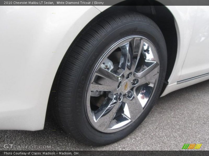 White Diamond Tricoat / Ebony 2010 Chevrolet Malibu LT Sedan