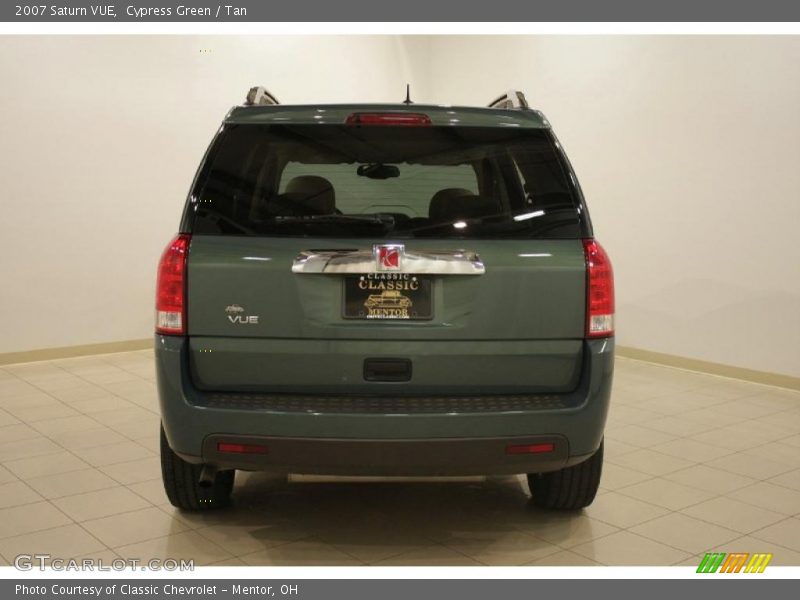Cypress Green / Tan 2007 Saturn VUE