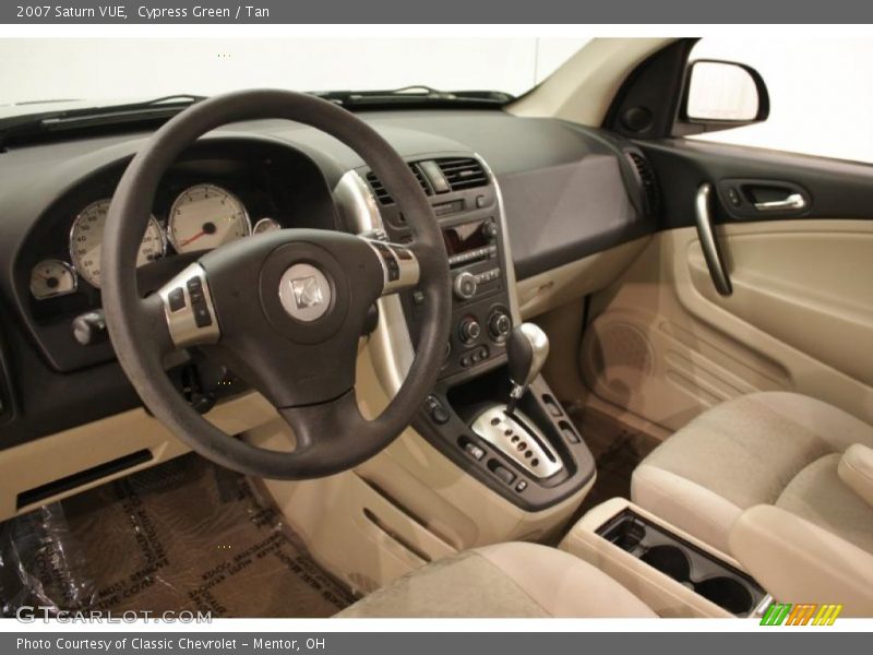 Cypress Green / Tan 2007 Saturn VUE