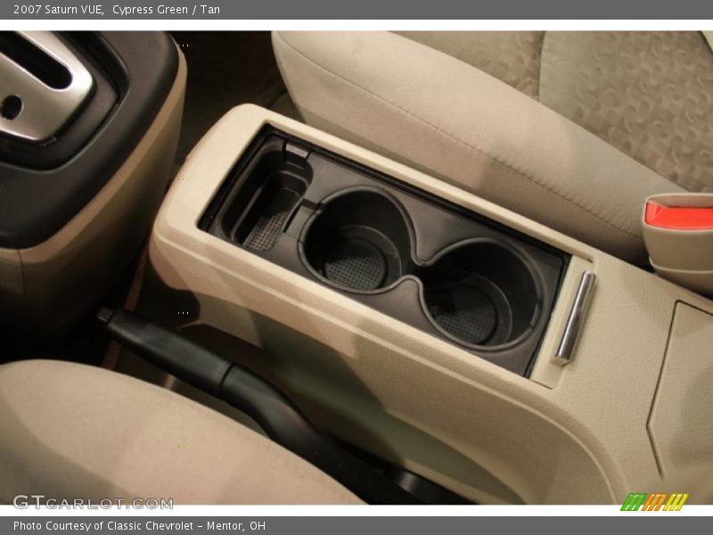 Cypress Green / Tan 2007 Saturn VUE