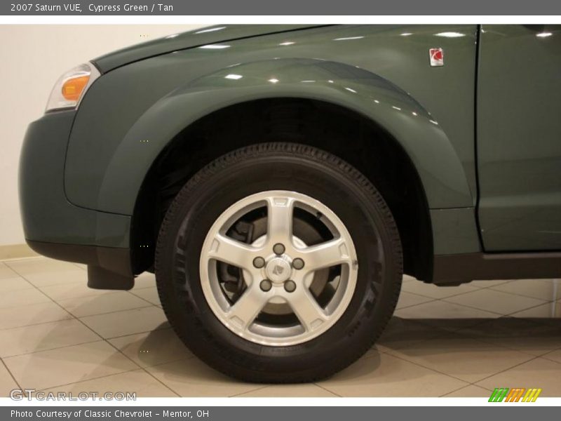 Cypress Green / Tan 2007 Saturn VUE