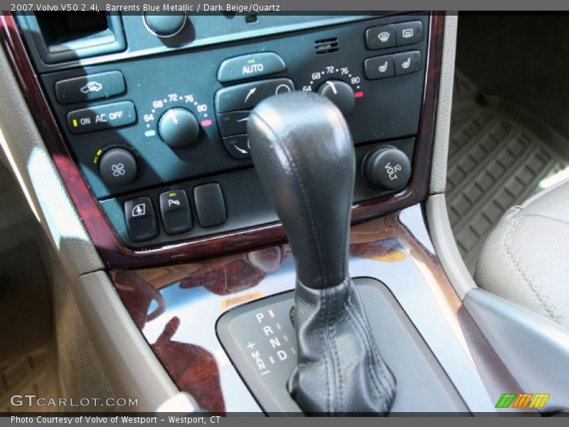 Barrents Blue Metallic / Dark Beige/Quartz 2007 Volvo V50 2.4i