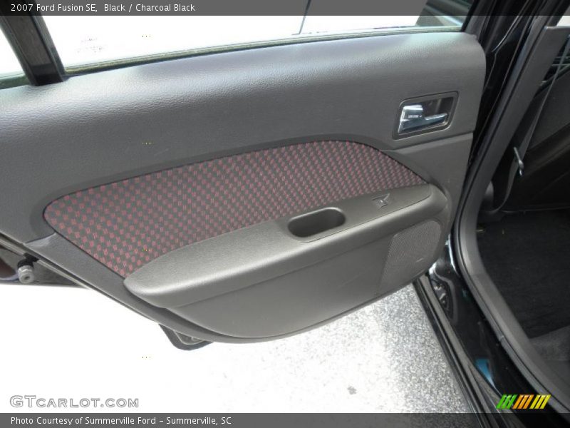 Black / Charcoal Black 2007 Ford Fusion SE