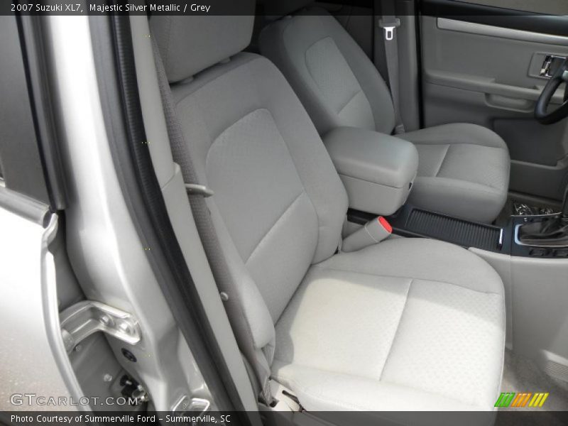 Majestic Silver Metallic / Grey 2007 Suzuki XL7
