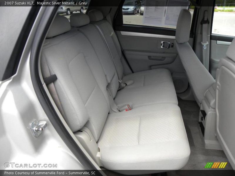 Majestic Silver Metallic / Grey 2007 Suzuki XL7