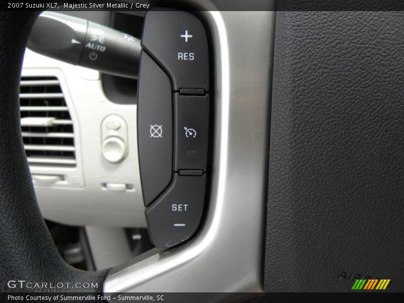 Majestic Silver Metallic / Grey 2007 Suzuki XL7