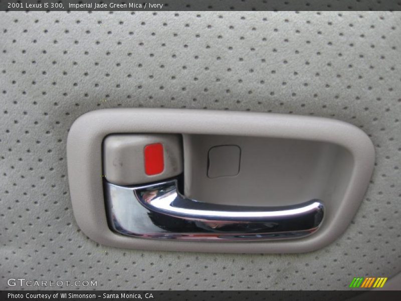 Imperial Jade Green Mica / Ivory 2001 Lexus IS 300