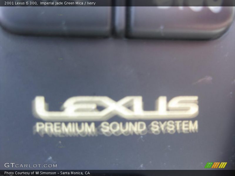 Imperial Jade Green Mica / Ivory 2001 Lexus IS 300