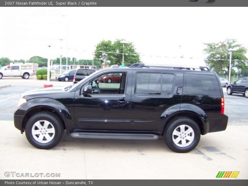 Super Black / Graphite 2007 Nissan Pathfinder LE