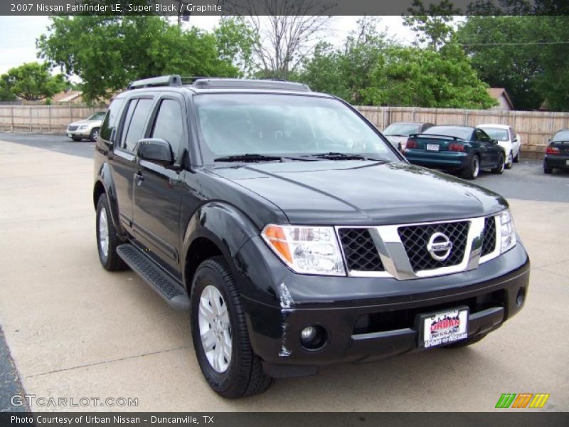 Super Black / Graphite 2007 Nissan Pathfinder LE