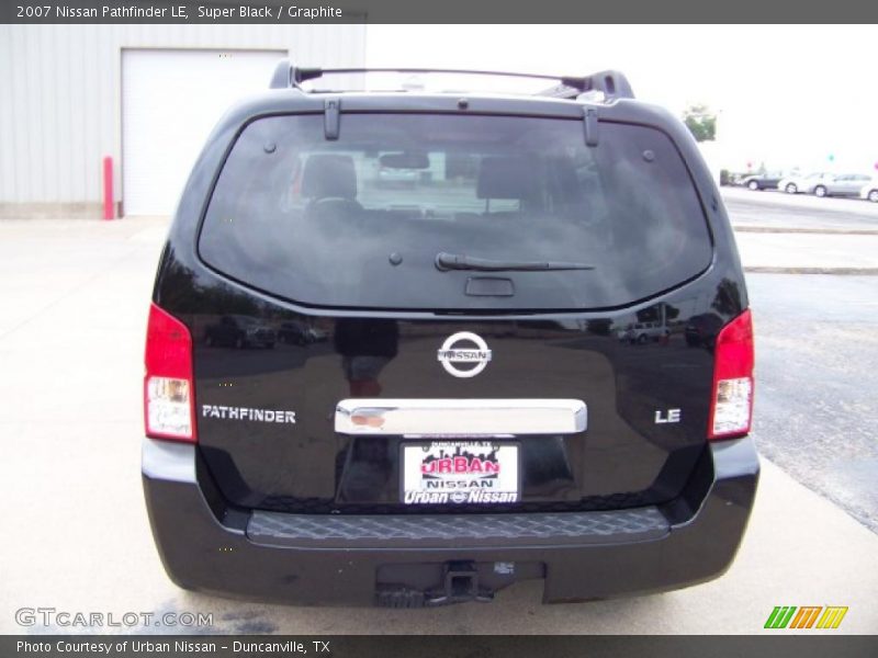 Super Black / Graphite 2007 Nissan Pathfinder LE