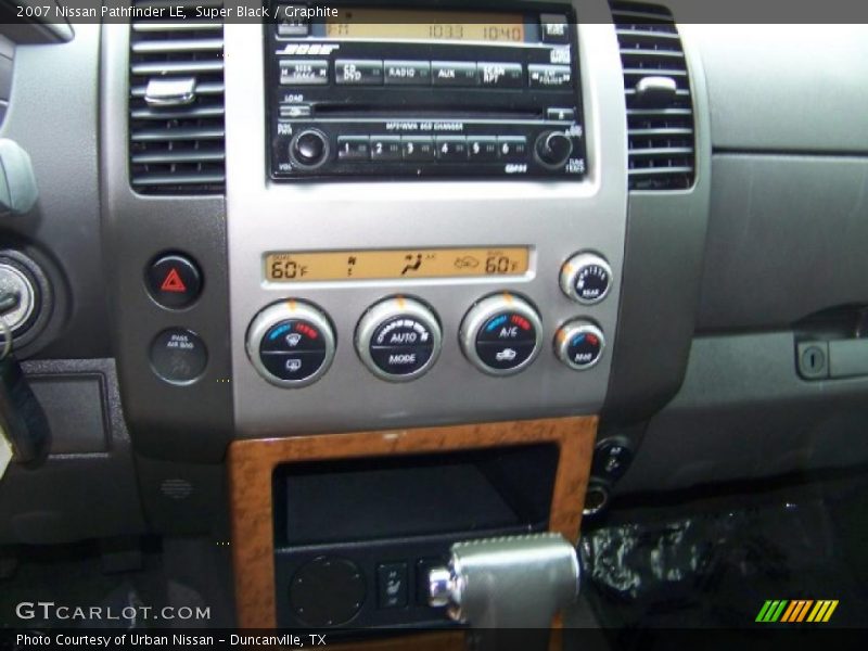 Super Black / Graphite 2007 Nissan Pathfinder LE
