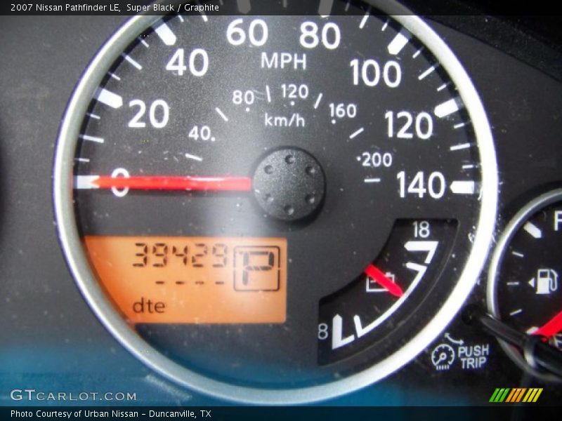 Super Black / Graphite 2007 Nissan Pathfinder LE