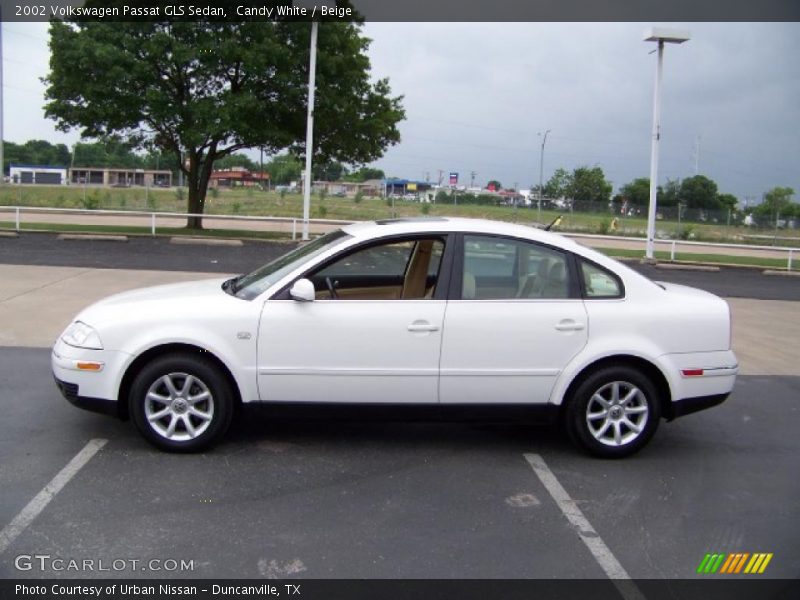 Candy White / Beige 2002 Volkswagen Passat GLS Sedan