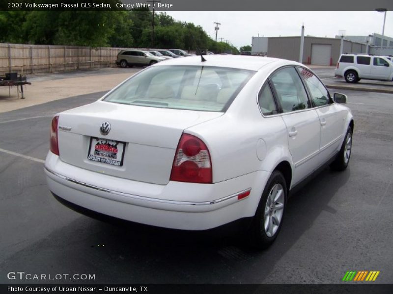 Candy White / Beige 2002 Volkswagen Passat GLS Sedan