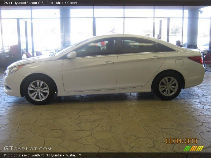 Pearl White / Camel 2011 Hyundai Sonata GLS