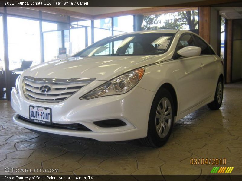 Pearl White / Camel 2011 Hyundai Sonata GLS