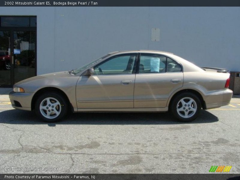 Bodega Beige Pearl / Tan 2002 Mitsubishi Galant ES