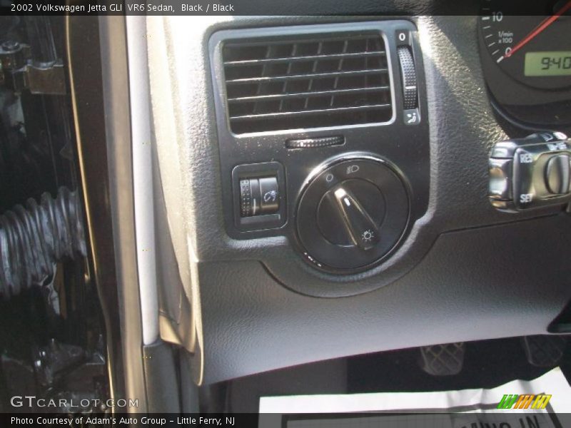 Black / Black 2002 Volkswagen Jetta GLI  VR6 Sedan