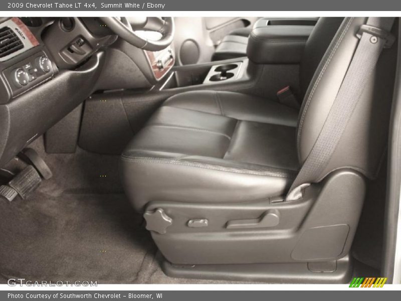 Summit White / Ebony 2009 Chevrolet Tahoe LT 4x4