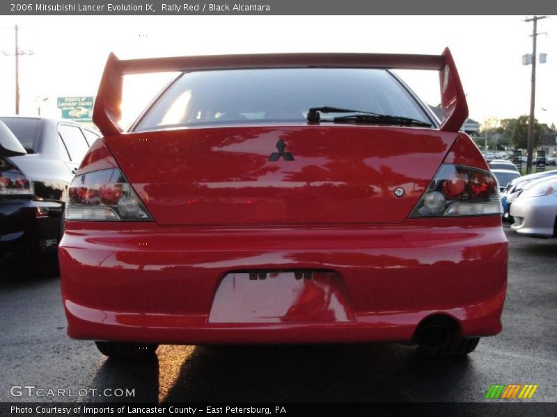 Rally Red / Black Alcantara 2006 Mitsubishi Lancer Evolution IX
