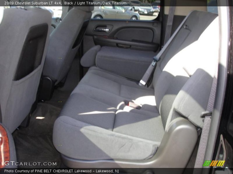 Black / Light Titanium/Dark Titanium 2009 Chevrolet Suburban LT 4x4