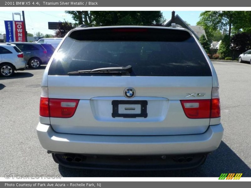Titanium Silver Metallic / Black 2001 BMW X5 4.4i
