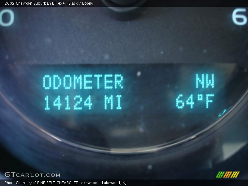 Black / Ebony 2009 Chevrolet Suburban LT 4x4