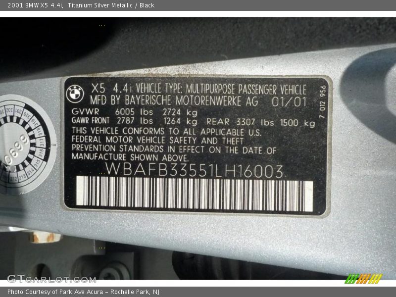 Titanium Silver Metallic / Black 2001 BMW X5 4.4i