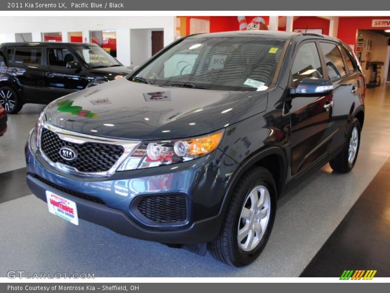 Pacific Blue / Black 2011 Kia Sorento LX