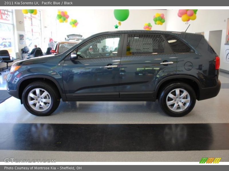 Pacific Blue / Black 2011 Kia Sorento LX