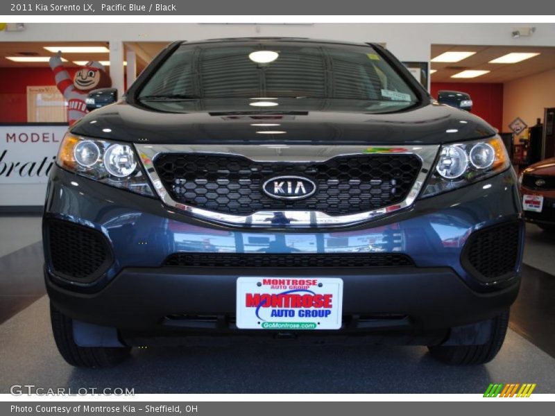 Pacific Blue / Black 2011 Kia Sorento LX