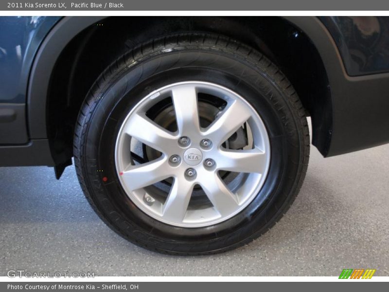 Pacific Blue / Black 2011 Kia Sorento LX