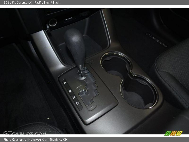 Pacific Blue / Black 2011 Kia Sorento LX
