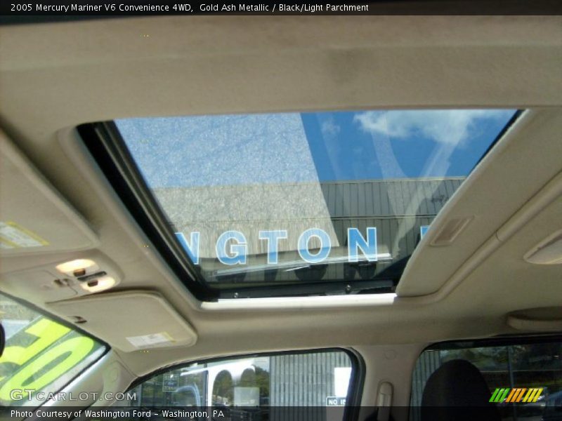 Gold Ash Metallic / Black/Light Parchment 2005 Mercury Mariner V6 Convenience 4WD