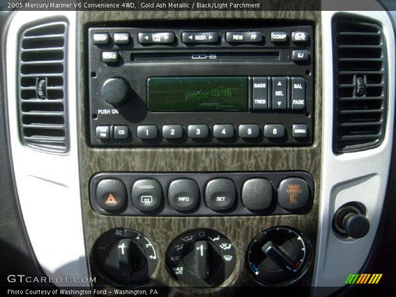 Gold Ash Metallic / Black/Light Parchment 2005 Mercury Mariner V6 Convenience 4WD