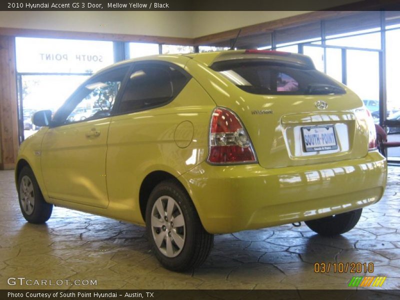 Mellow Yellow / Black 2010 Hyundai Accent GS 3 Door